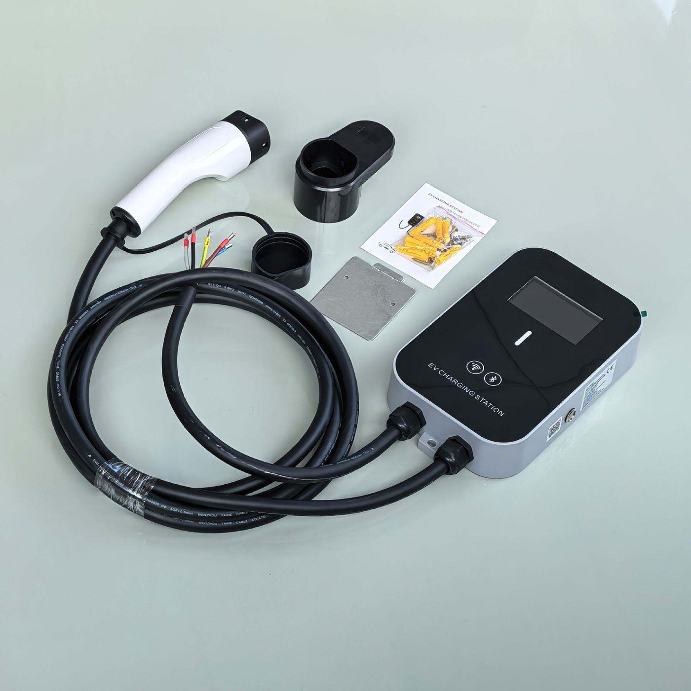 Cargador VE de pared AC, 22 kW · Type 2 · IP65